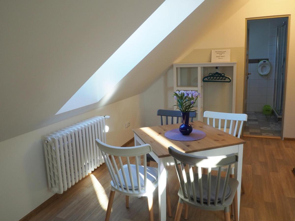 U Vaclava Apartment Knezeves  ภายนอก รูปภาพ