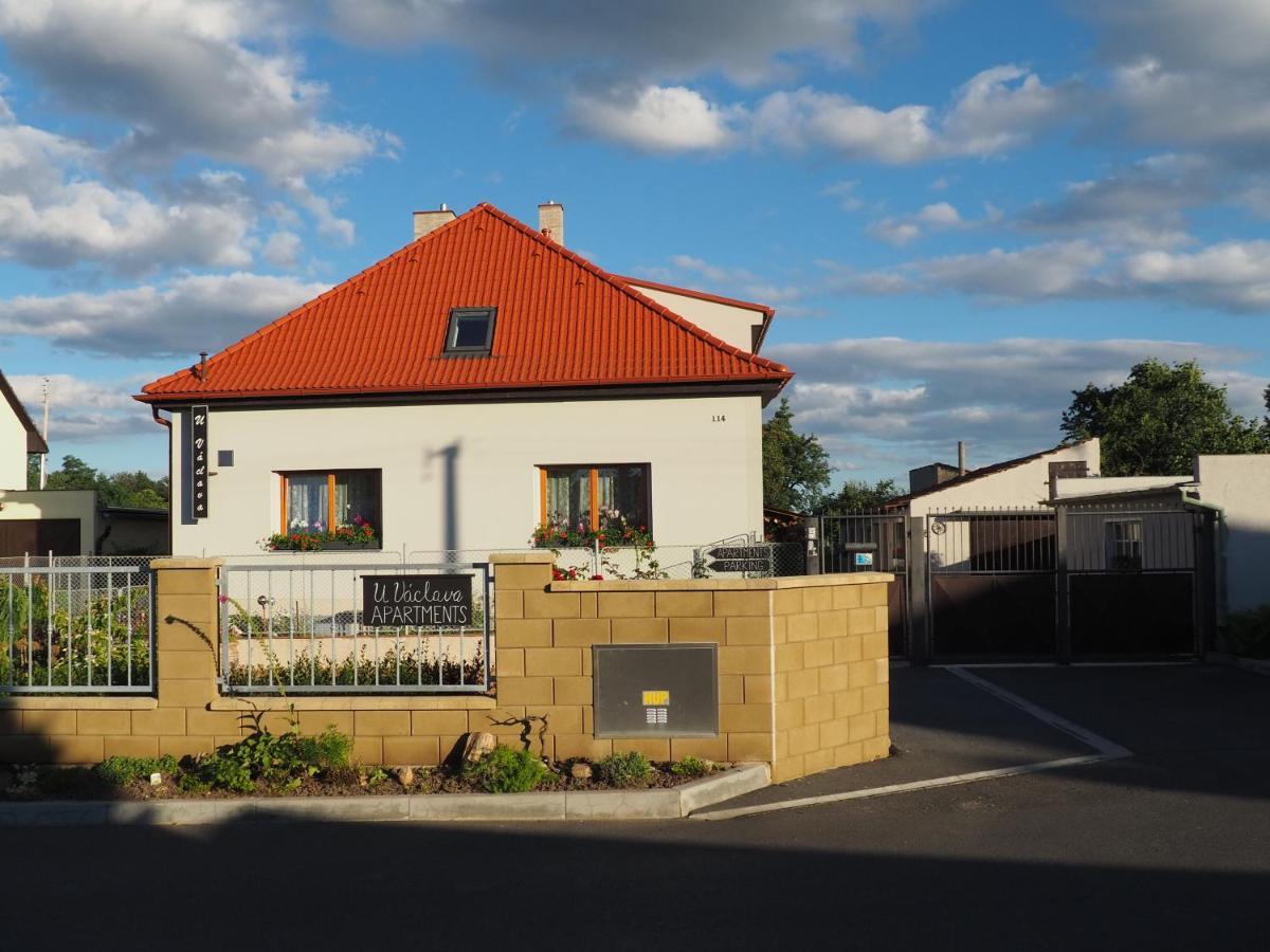 U Vaclava Apartment Knezeves  ภายนอก รูปภาพ