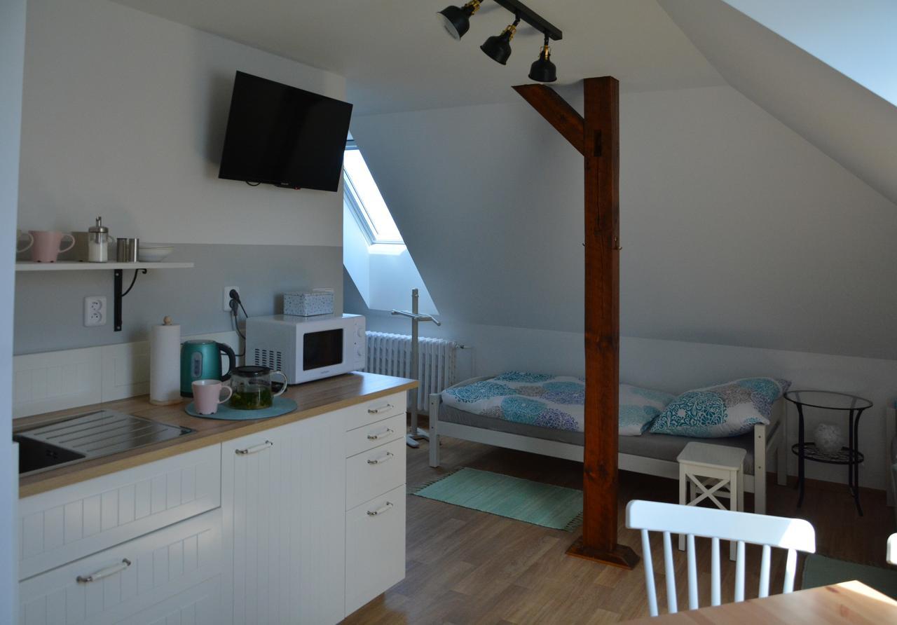 U Vaclava Apartment Knezeves  ภายนอก รูปภาพ